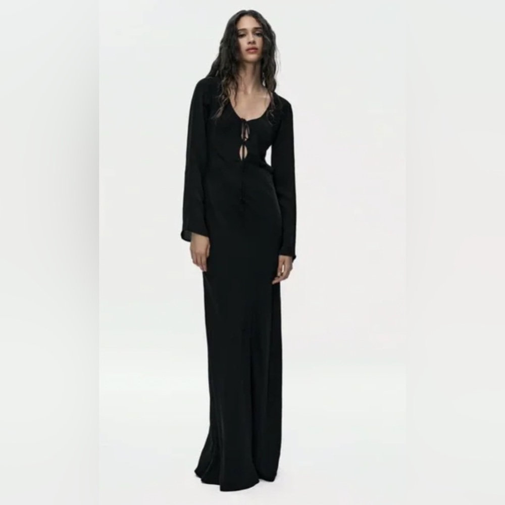 Zara LONG OPEN BACK DRESS. Black. Size L. New with Tags.
